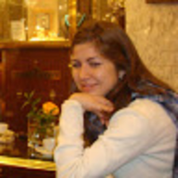 Meet your Posher, Danielle hoet - Picture 1 of 1